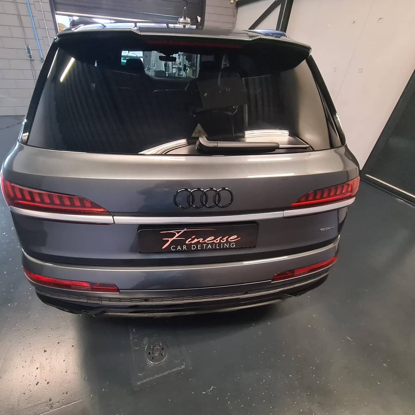 Geblindeerde ruiten op Audi